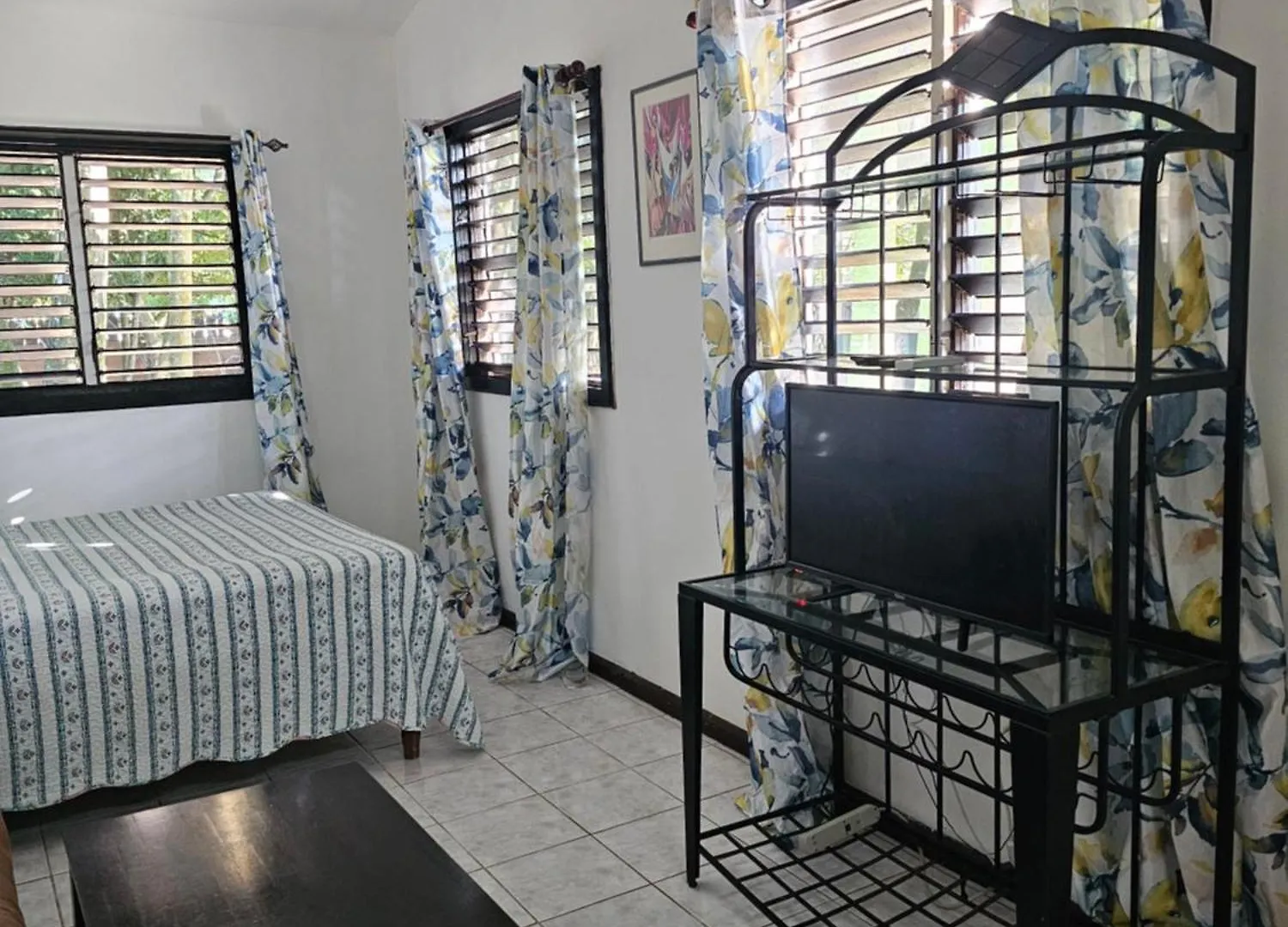 Hotel Roots Cafe Rooms Negril Jamaïque