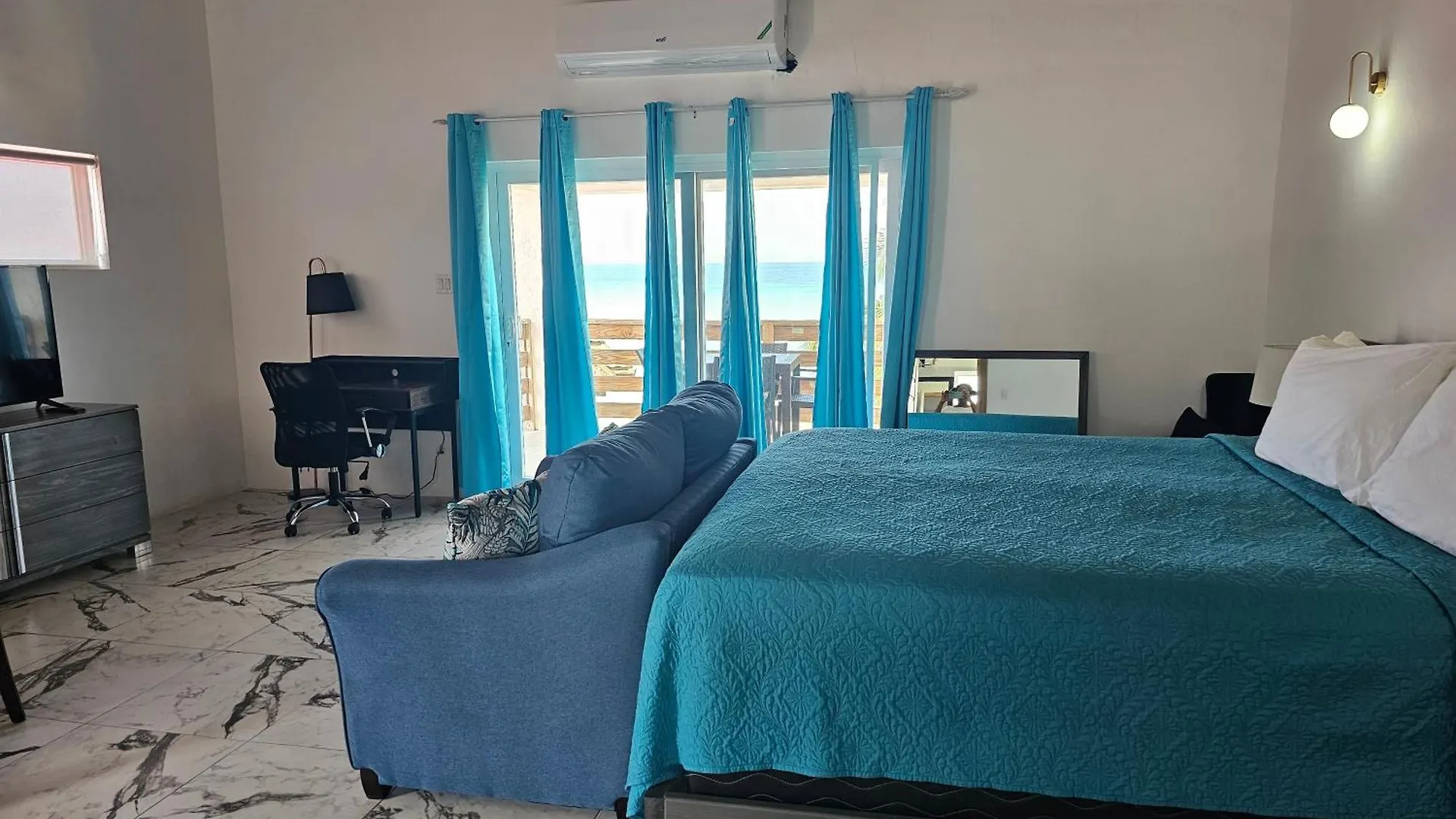 Roots Cafe Rooms Negril 0*,  Jamaïque